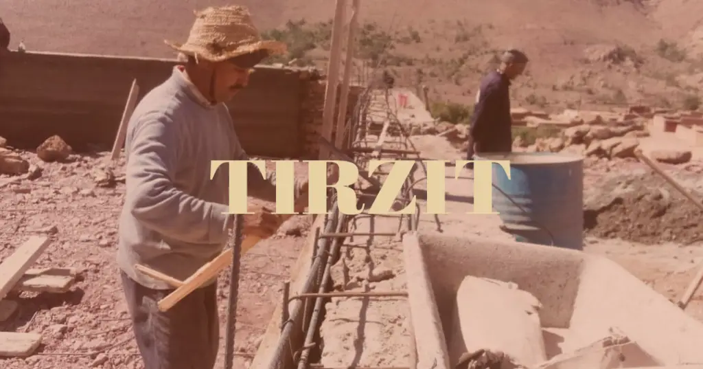 Image dans un carrousel des villes ici qui décrit "Tirzit"