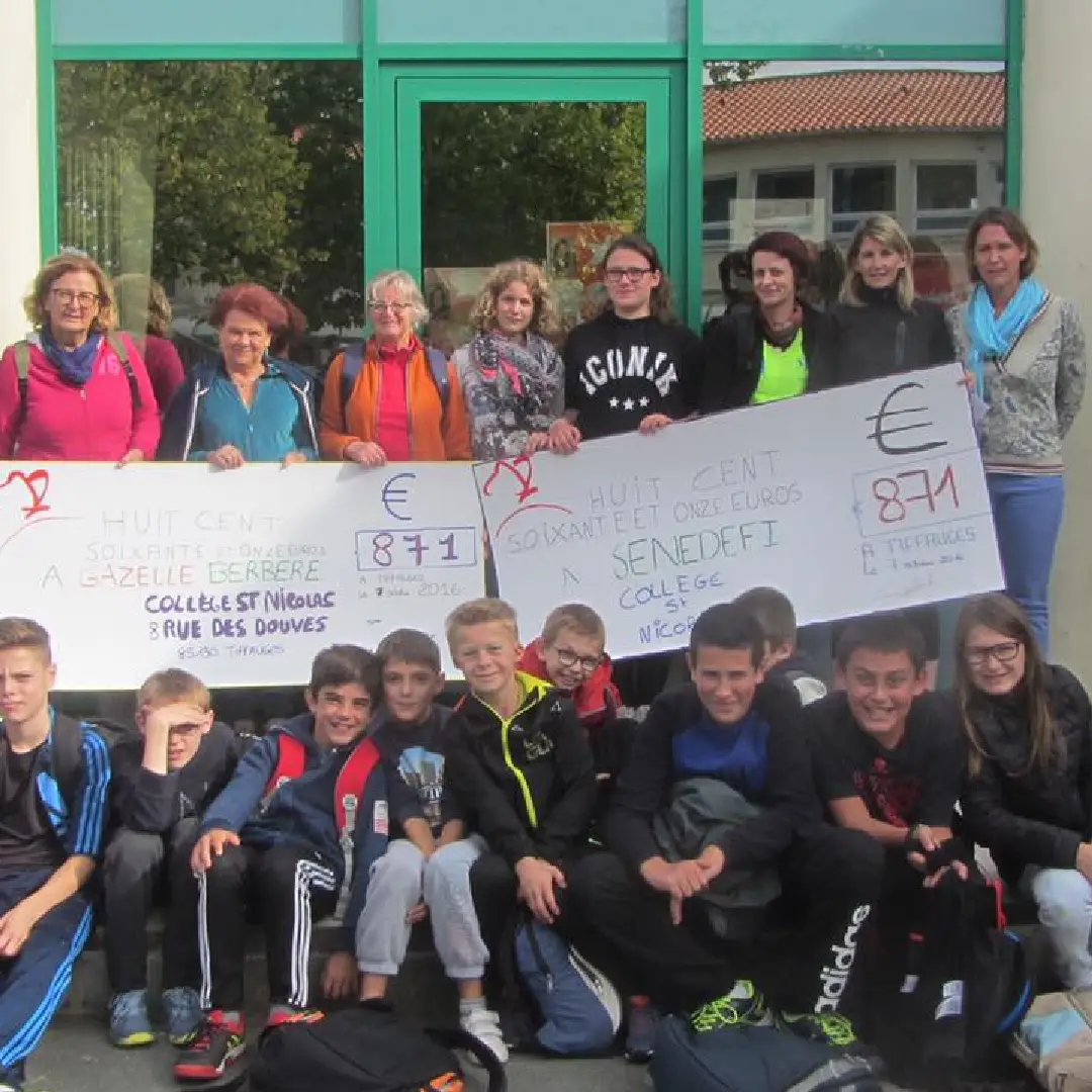 Photo d'un don pour un collège par La Gazelle Berbere